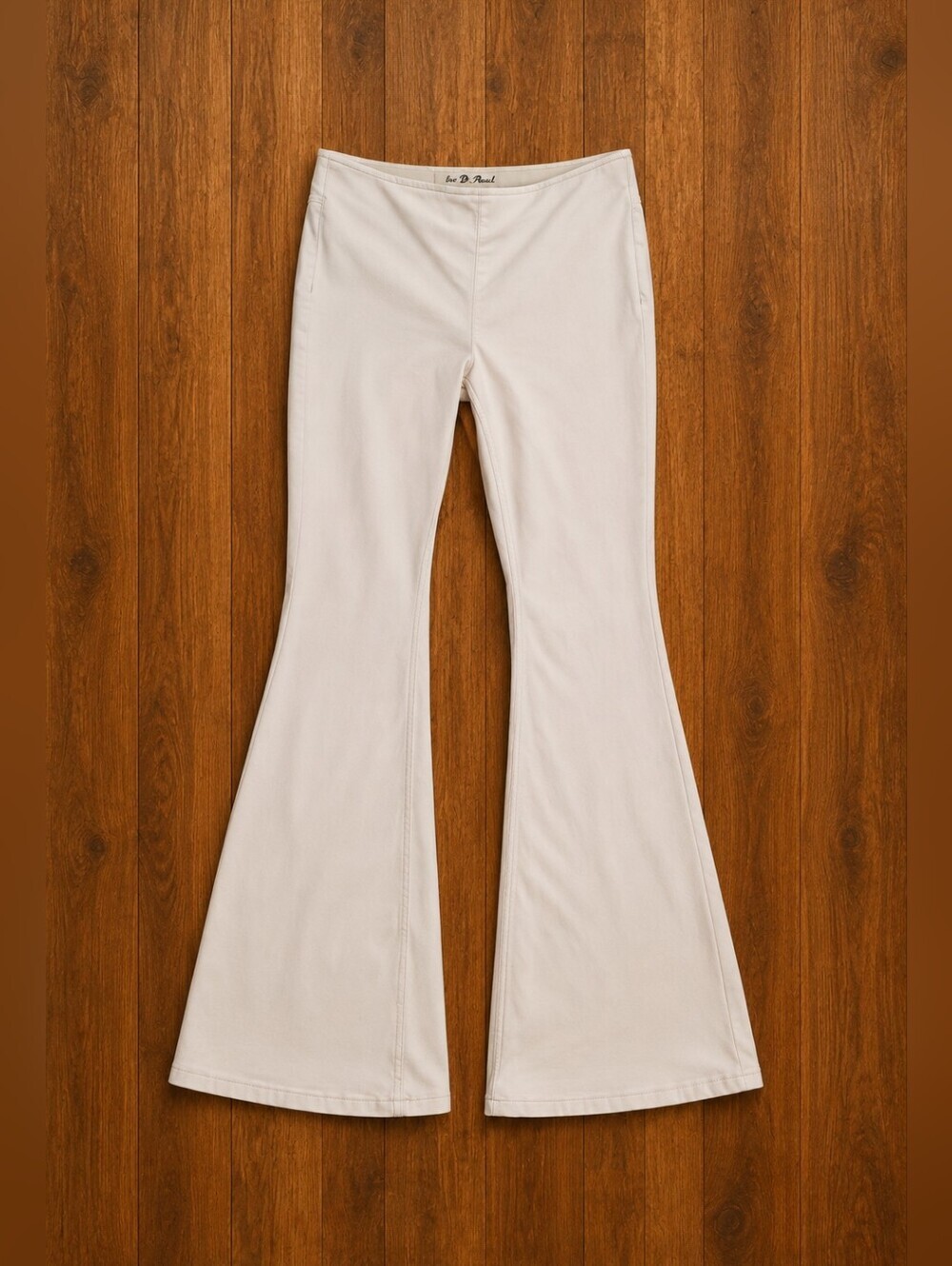We The Free Penny Pull-On Stretch Flare White Jeans OB589640 Women Size 31